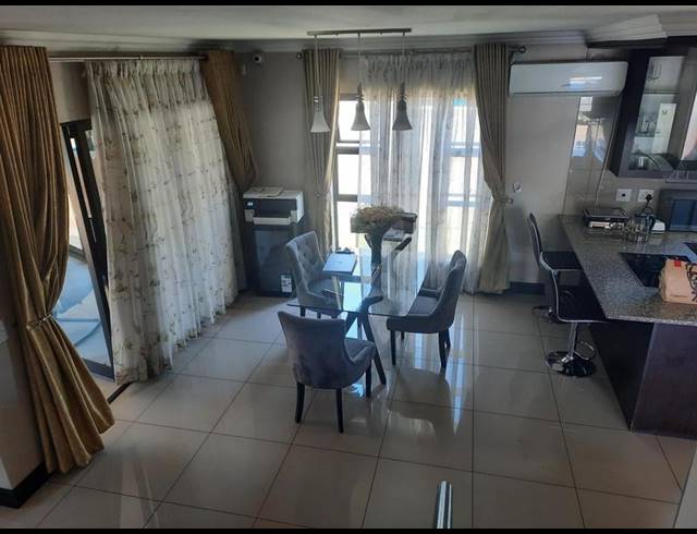 3 BEDROOM TOWNHOUSE FOR SALE IN VANDERBIJLPARK SW 5